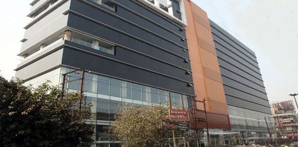 Wave Silver Tower