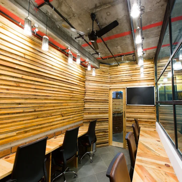 Flexible Office Space in Rent A Desk | Babukhan Rasheed Plaza, Jubillee ...